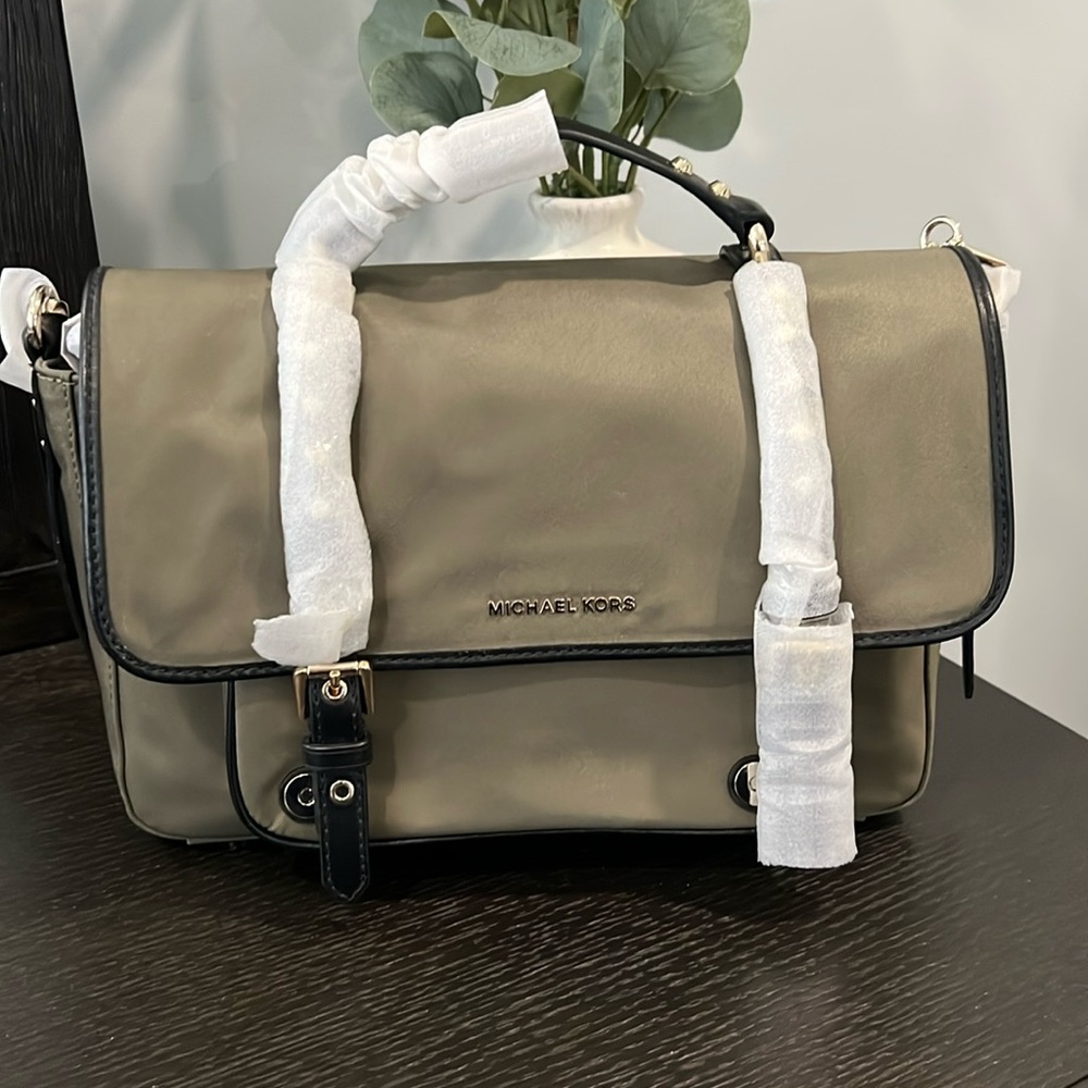 New with tags Michael Kors crossbody bag.
